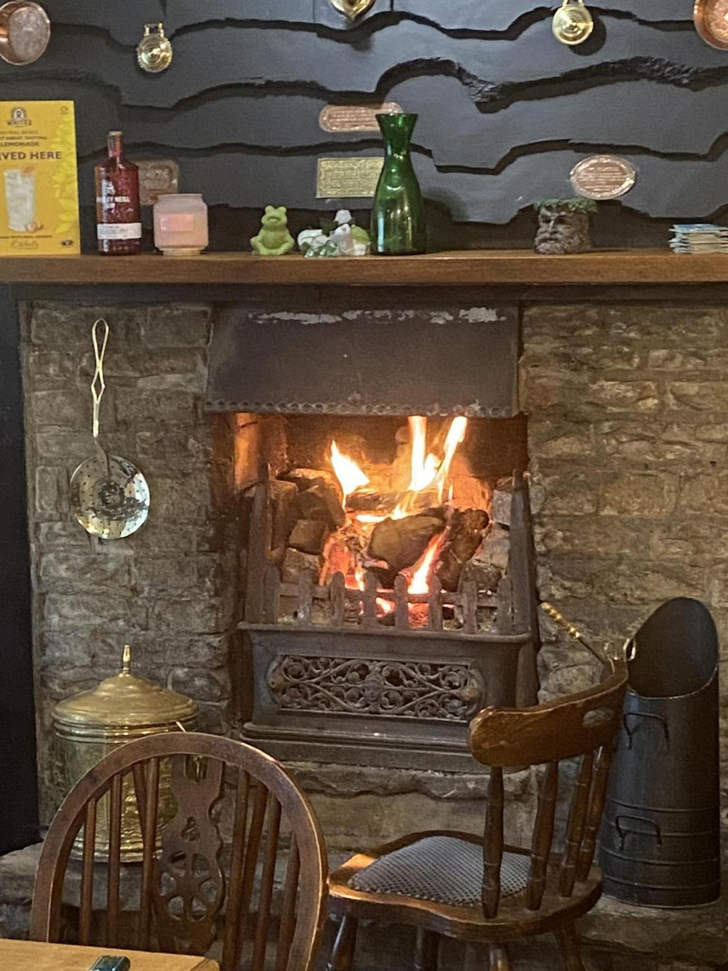 The Angel Inn Alston Ruang foto
